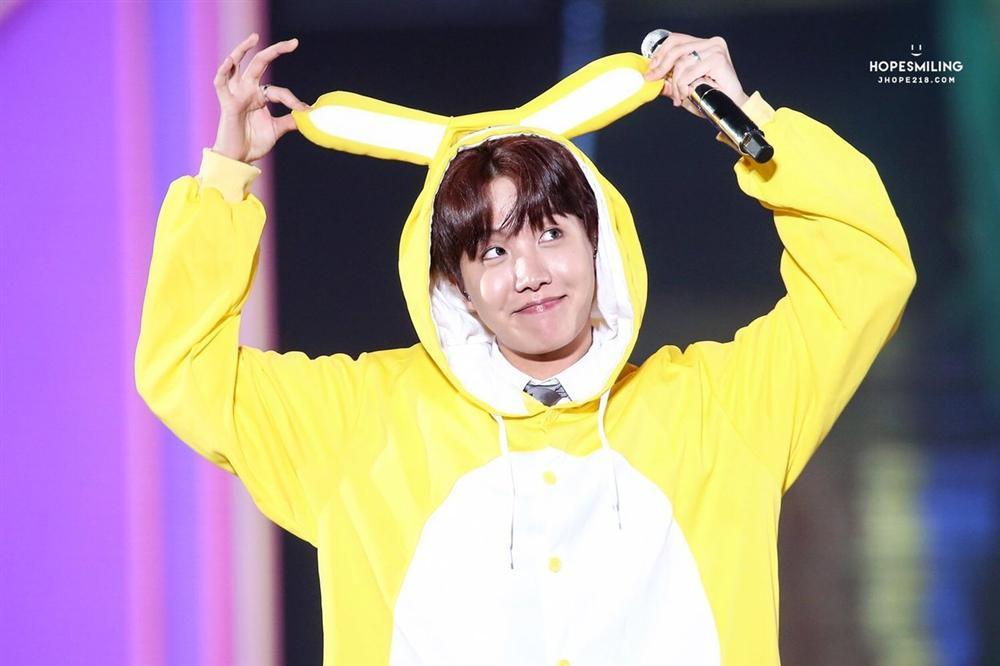 Pikachu nhảy Boy With Luv của BTS siêu dễ thương chính là clip gây bão nhất tuần qua, bạn đã xem chưa?-5