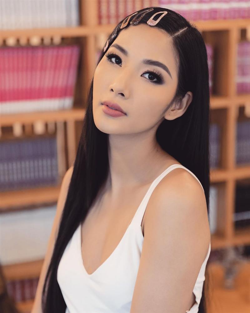 Bản tin Hoa hậu Hoàn vũ 12/5: Quả bom sex giật spotlight của Hoàng Thùy với clip biểu cảm gợi dục-2