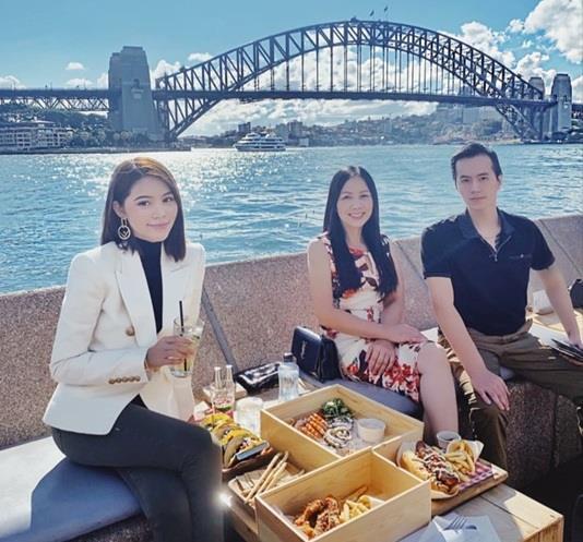 Hot girl chúc mừng Ngày của mẹ: Người hạnh phúc, người chạnh lòng-4