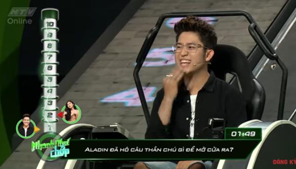 Những lần Hari Won khiến người chơi điên đầu vì đọc câu hỏi đã lơ lớ còn rùa bò tại gameshow Nhanh Như Chớp-4