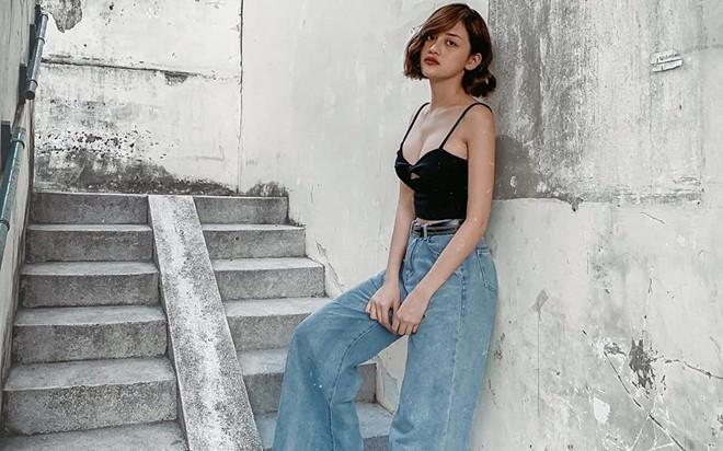 Angela Phương Trinh và những nghệ sĩ đóng cảnh khoe thân khi chưa 18-6