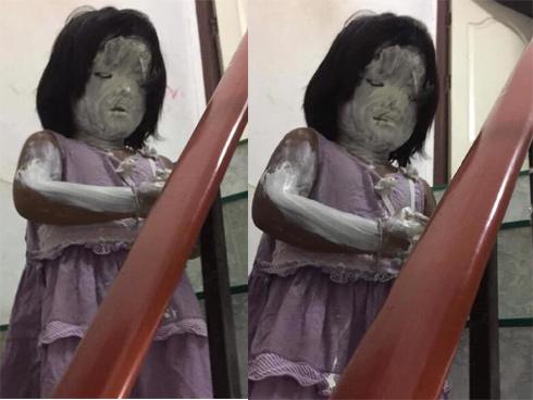 Bóc phốt em gái dùng hết cả hộp kem trộn để tắm trắng, cô chị khiến người xem hú hồn khi nhìn thành quả