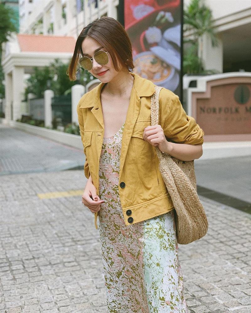 Ngọc Trinh rót mật vào tai người tình đại gia giấu kỹ 2 năm: Sao em yêu anh đến thế?-9