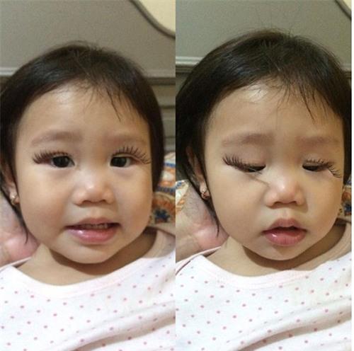 Bóc phốt em gái dùng hết cả hộp kem trộn để tắm trắng, cô chị khiến người xem hú hồn khi nhìn thành quả-9