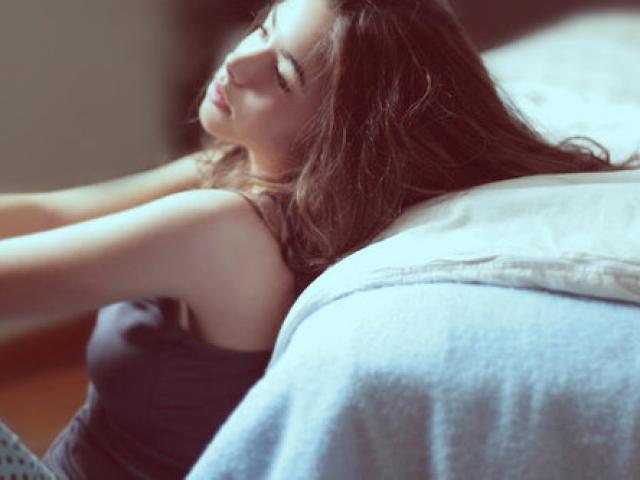 Sau 1 đêm vụng trộm, tôi sợ hãi dâng cho vợ anh cả đống tiền-2