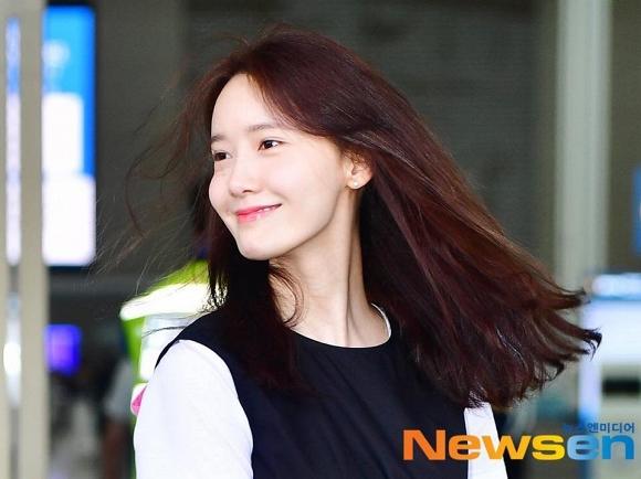 Đã U30 mà Yoona (SNSD) vẫn nhí nhảnh như thời mới ra mắt-4