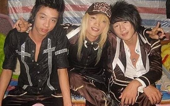 Từ hình thời ơ kìa của Ngô Kiến Huy: Fan ngã ngửa trước phong cách thời trang các nhóm nhạc đình đám cách đây 10 năm-8