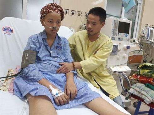 Hành trình ngủ ngồi, ôm chậu chờ sinh của bà mẹ trẻ mắc ung thư giai đoạn cuối-5