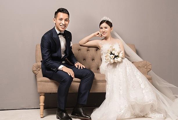 Đăng ảnh nịnh nọt, Đỗ Hùng Dũng bị vợ bóc phốt không thương tiếc-2