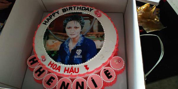 Sinh nhật thì hoa hậu làm gì: HHen Niê lột xác với mái tóc dài lạ lẫm, khoe quà độc ai nhìn cũng... hãi-2