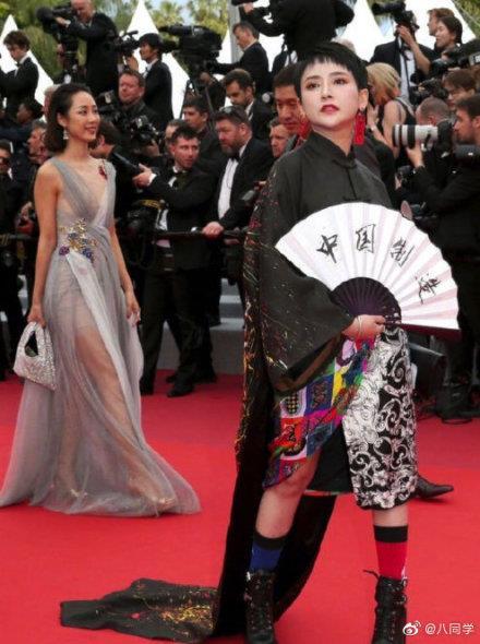 Khiếp sợ dàn mỹ nhân vô danh đổ bộ thảm đỏ Cannes: Người ăn mặc sốc nổi, kẻ bị đuổi thẳng thừng-8