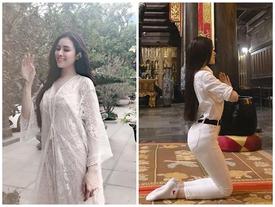Sau bộ đồ bó sát như đang tập yoga, Thư Dung giờ còn táo bạo hơn khi diện hẳn váy ren xuyên thấu đi lễ chùa Sau bộ đồ bó sát như đang tập yoga, Thư Dung giờ còn táo bạo hơn khi diện hẳn váy ren xuyên thấu đi lễ chùa
