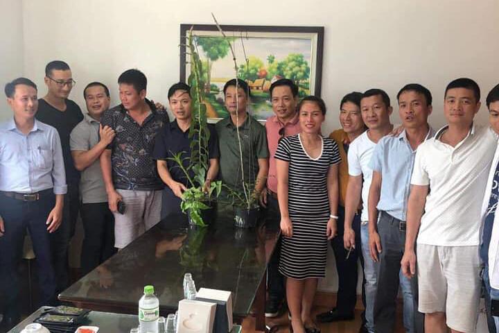 Tiết lộ của đại gia Hà Tĩnh ra Hải Phòng mua 2 chậu lan 3,5 tỷ-1