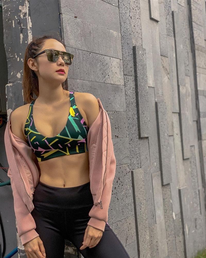 Hương Tràm tự nhủ không được khóc khi chia xa những điều yêu thương nhất-4