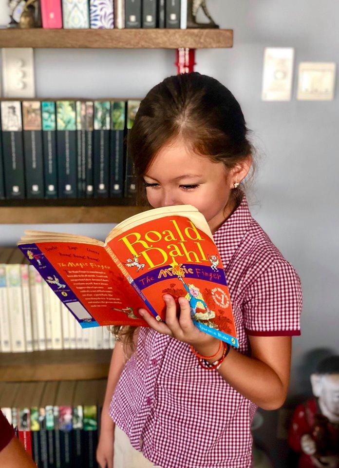 Từng sang chấn tâm lý khi bố mẹ ly hôn, hai con của Diva Hồng Nhung hiện sống thế nào?-5