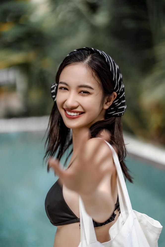 Nghe Jun Vũ cover Rực rỡ tháng năm, fan lập tức khuyên can hát vui thôi đừng lấn sân cầm mic-4