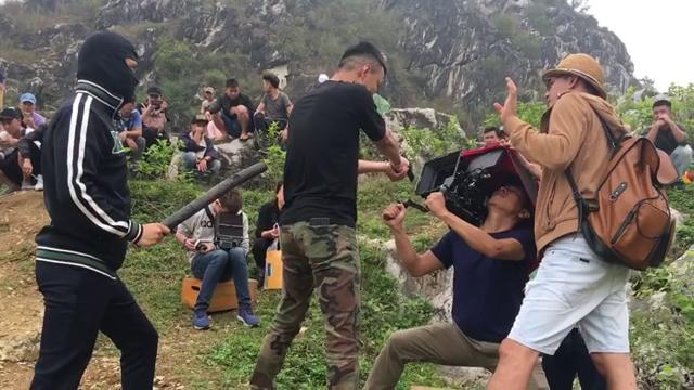 Cười ngả nghiêng với hậu trường Việt Anh đập đòn chí mạng Hồng Đăng trong Mê cung-1