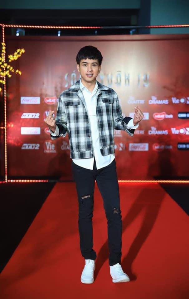 Hồ Quang Hiếu đăng ảnh ngày bé với phong cách nhìn phát biết dân chơi ngay-7