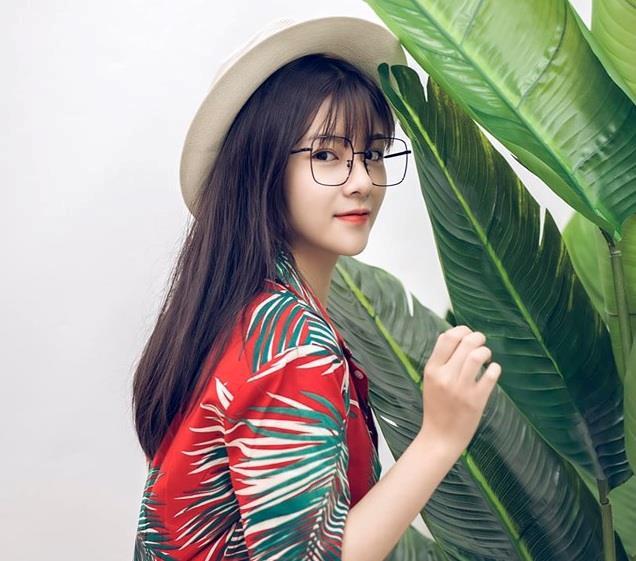 Nữ sinh Thái Nguyên gây nghiện người xem bởi chất giọng ngọt ngào, nhìn ảnh cận mặt còn ngây ngất hơn-6