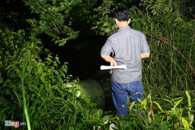Trắng đêm khám nghiệm 2 tử thi trong khối bê tông ở Bình Dương-5