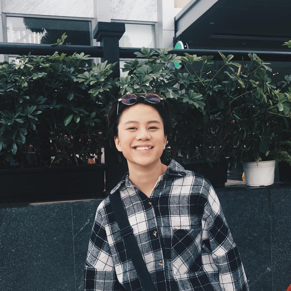 Fan chết đứ đừ trước nụ cười răng khểnh và phong cách tomboy trên phim lẫn ngoài đời của Ánh Dương Về nhà đi con-2