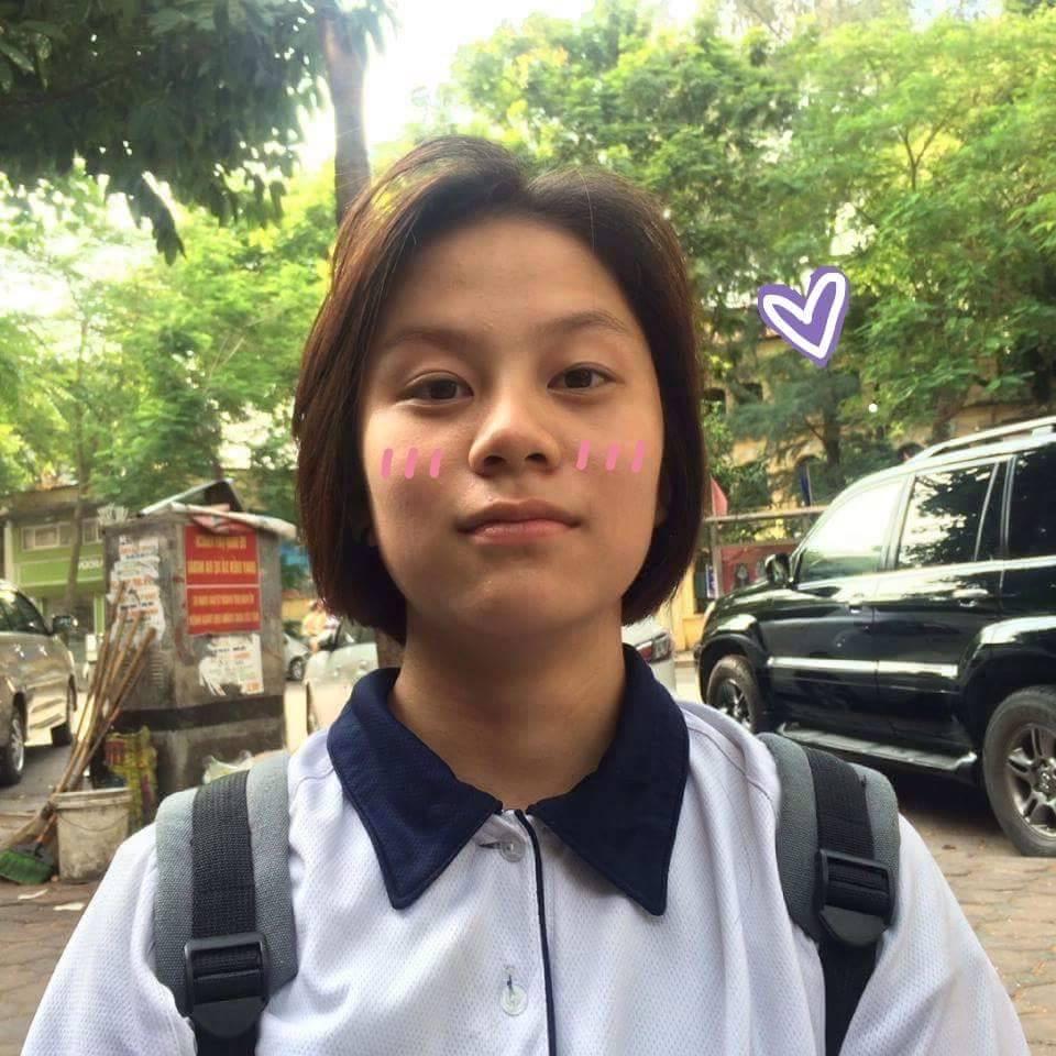 Fan chết đứ đừ trước nụ cười răng khểnh và phong cách tomboy trên phim lẫn ngoài đời của Ánh Dương Về nhà đi con-12