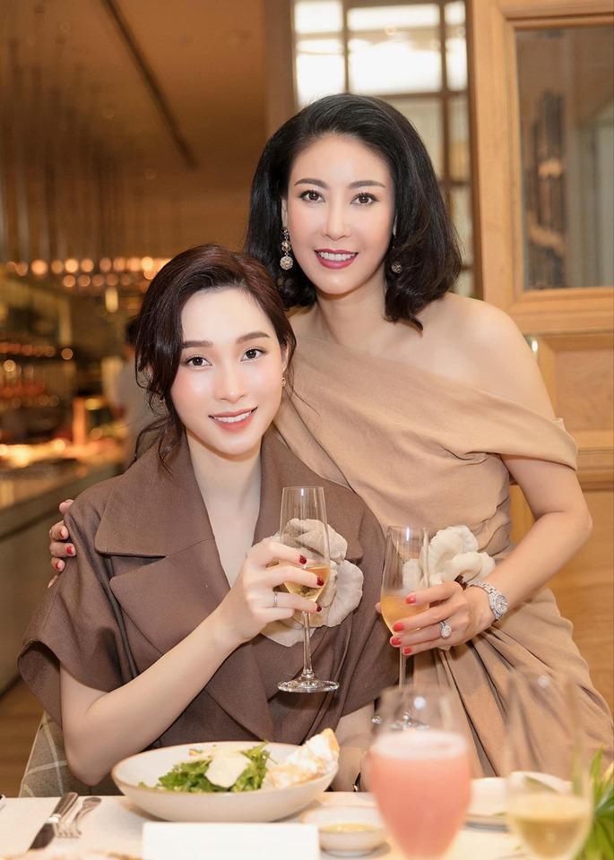 Gửi lời tri ân Đặng Thu Thảo, hoa hậu Hà Kiều Anh mong sẽ có nhiều ngày vui bên nhau-2