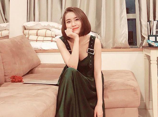 Cuộc sống hiện tại của những cô bé trà sữa đình đám một thời-3