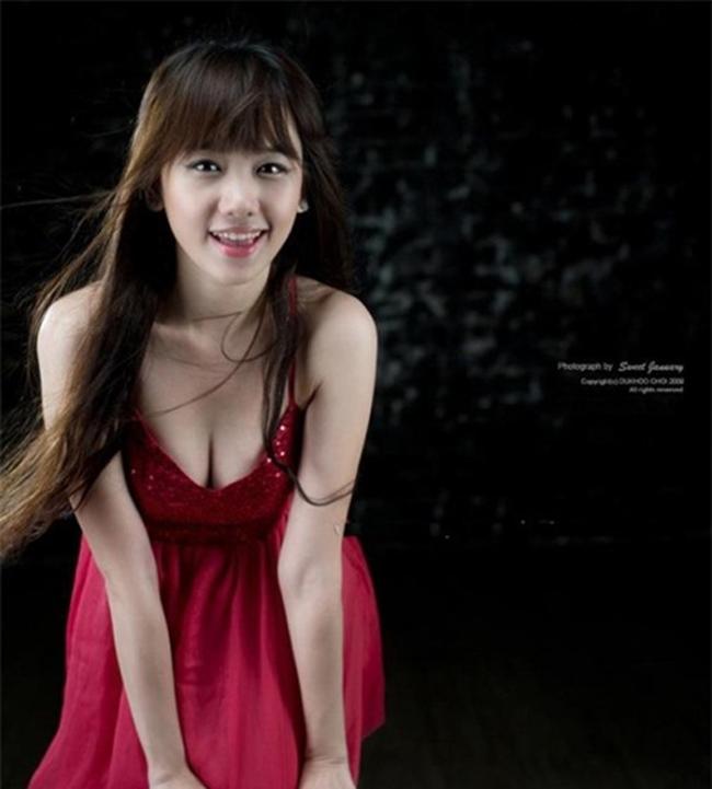 Trước Nam Thư, 3 mỹ nhân nóng bỏng này cũng bị chê tơi tả khi làm MC-9