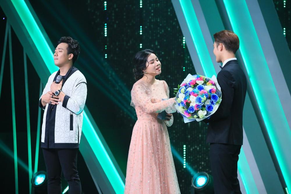 TÍN HIỆU ĐÁNG MỪNG: Học trò Mỹ Tâm và soái ca Người ấy là ai đăng ảnh tình tứ sau khi chương trình lên sóng-2