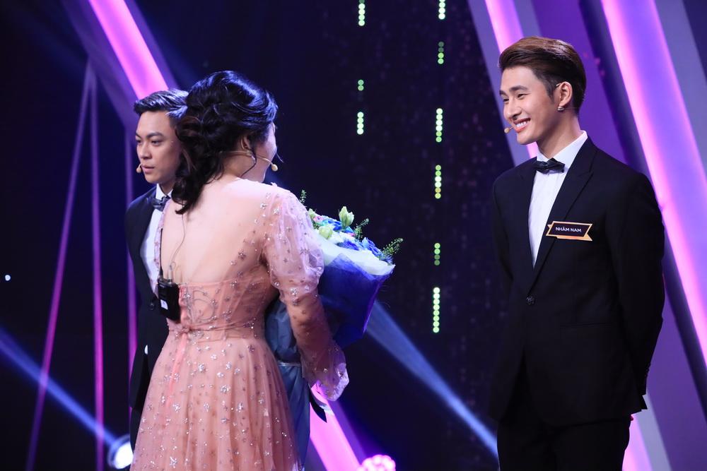 TÍN HIỆU ĐÁNG MỪNG: Học trò Mỹ Tâm và soái ca Người ấy là ai đăng ảnh tình tứ sau khi chương trình lên sóng-1