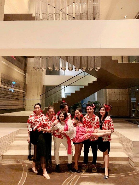 Sau tuyên bố tạm dừng ca hát, Hương Tràm sống rất đời trước ngày lên đường tới xứ sở cờ hoa-5