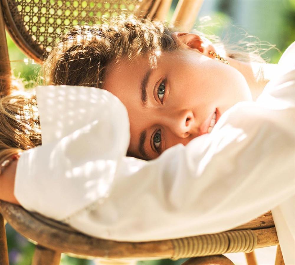 Bản tin Hoa hậu Hoàn vũ 19/5: HHen Niê mặc áo dài trắng chứng minh đẳng cấp hoa hậu đẹp nhất thế giới-11