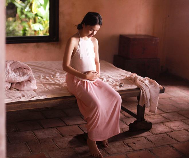 Cách mặc lớn trước tuổi của thiếu nữ diễn cảnh nóng trong phim Vợ ba-3