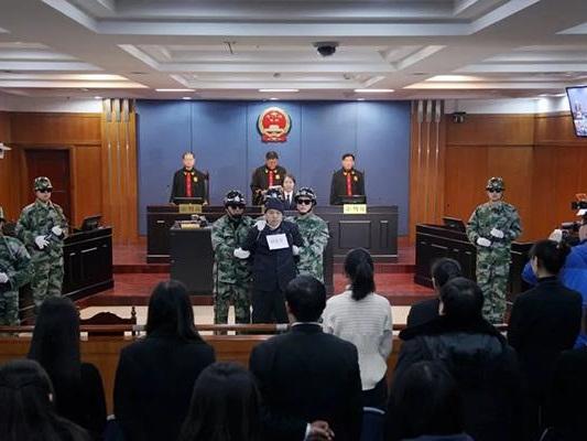 Trụ bê tông giấu 5 xác chết ở Trung Quốc - bí mật căn phòng phía tây