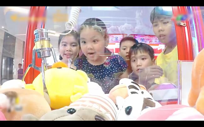 Shin Ae bản Việt đã nghèo còn ham chơi và ăn cắp tiền của chị gái-1