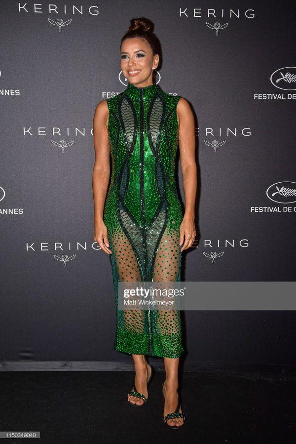 Top 10 bộ cánh thảm họa ở Liên hoan phim Cannes 2019, riêng Ngọc Trinh đã chiếm 3 bộ-12