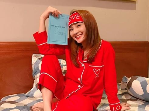 Tò mò về số phận Anh Thư, Bảo Thanh đòi đọc hết kịch bản 'Về nhà đi con'