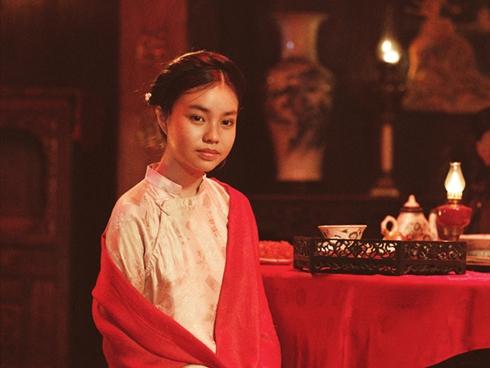 Nhan sắc ngày càng xinh đẹp của nữ diễn viên nhí thủ vai chính trong phim Vợ ba-9