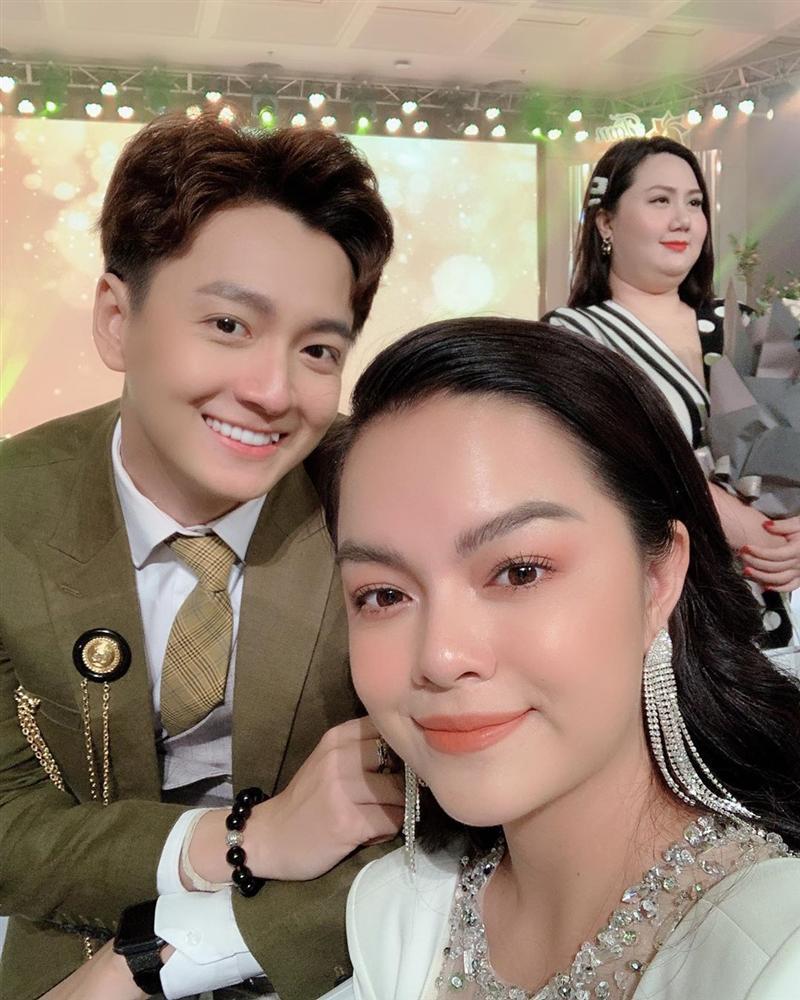 Lần hiếm hoi hoa hậu Phạm Hương khoe nhà sang chảnh tại Mỹ-9