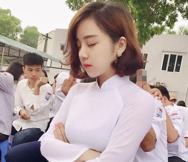 Cuộc sống đậm chất rich kid sang chảnh của hotgirl ngủ gật sắp nối gót Chi Pu đi hát-1