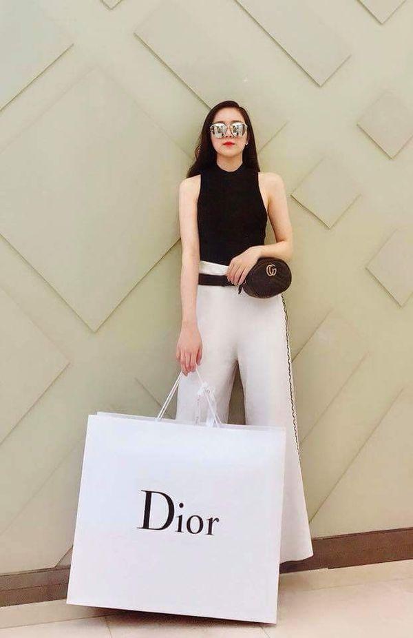 Cuộc sống đậm chất rich kid sang chảnh của hotgirl ngủ gật sắp nối gót Chi Pu đi hát-6