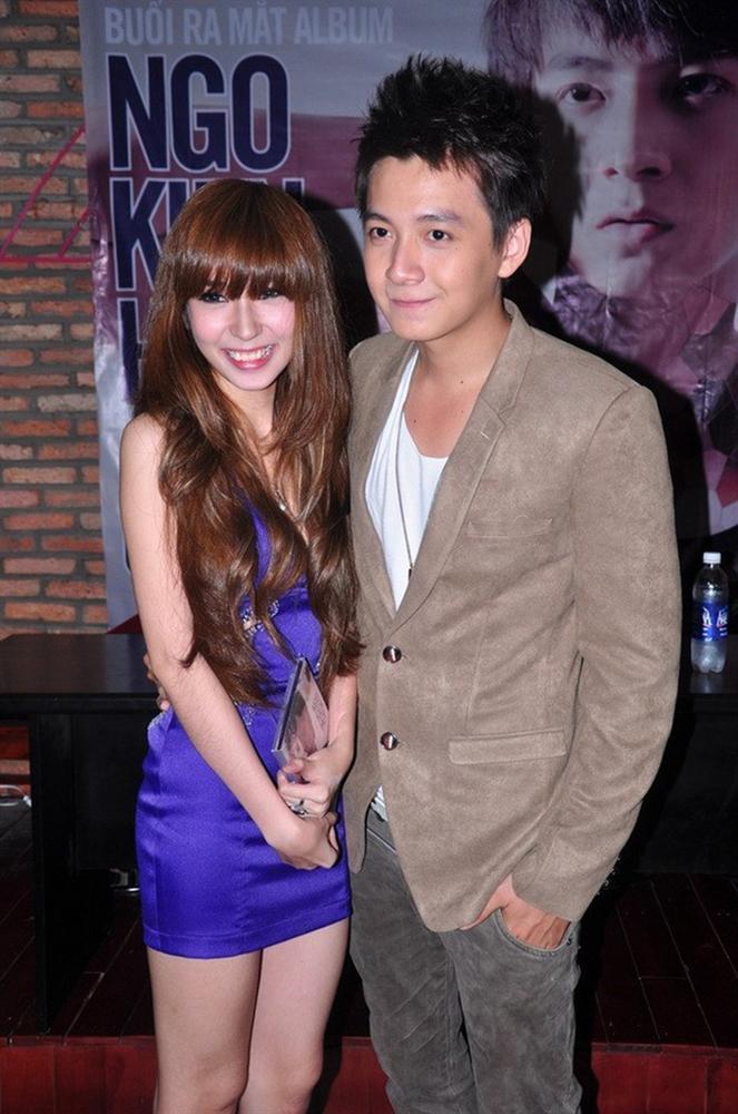 Ngô Kiến Huy hát live hit cũ cực ngọt, bất ngờ chạm mặt Khổng Tú Quỳnh trong hoàn cảnh không thể éo le hơn!-6