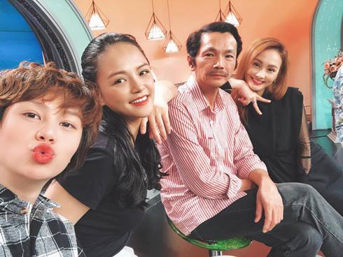 Người yêu cũ đến tìm Thu Quỳnh giãi bày tình cảm trong tập 30 Về Nhà Đi Con-6