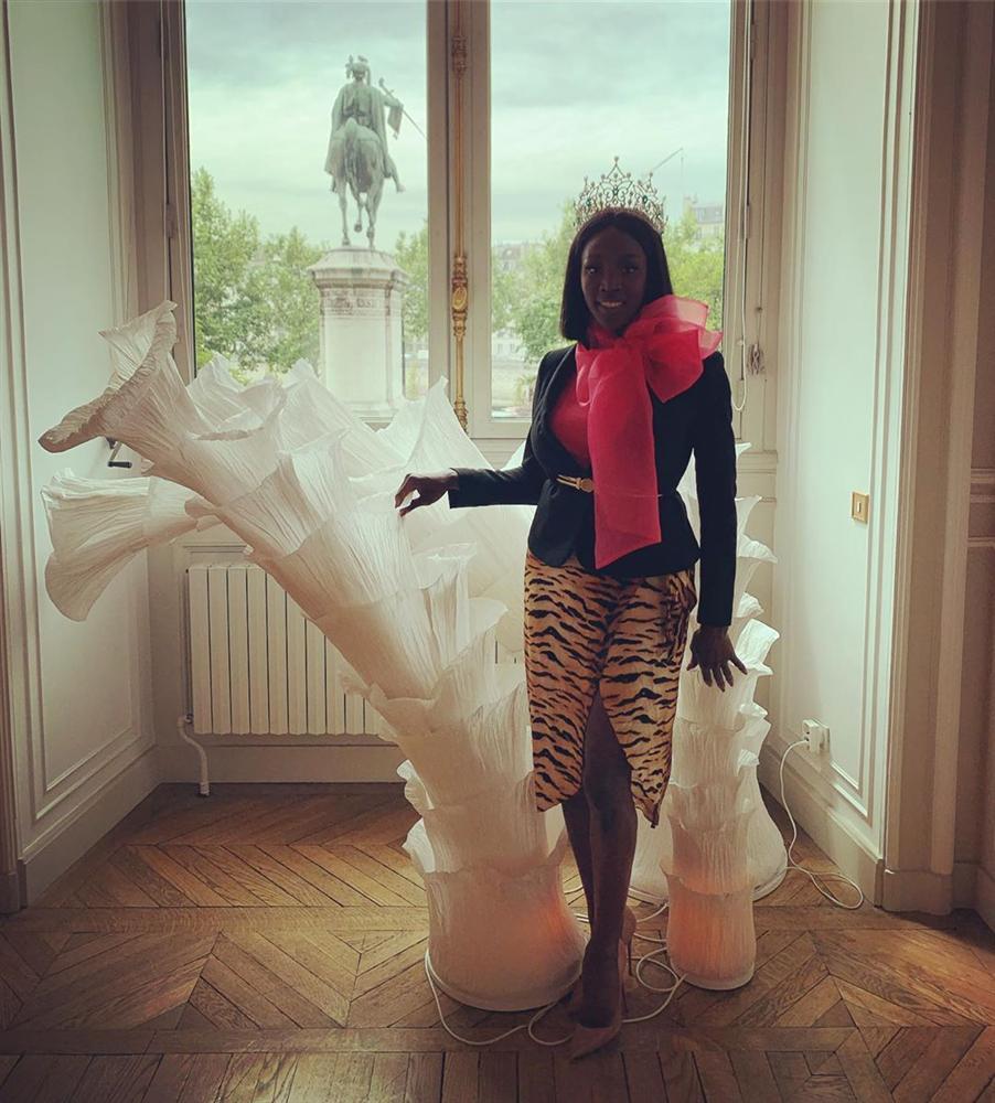 Cắt phăng mái tóc dài, quả bom sex kế nhiệm vương miện Hương Giang lột xác đến khó tin-10