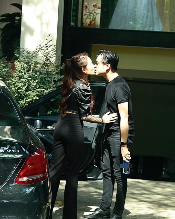 Lộ hình ảnh đầu tiên về chiếc váy giúp Sara Lưu Ngọc Duyên biến thành công chúa trong hôn lễ với Dương Khắc Linh ngày 2/6-6