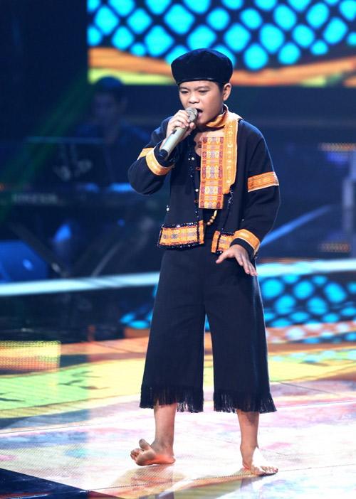 Quang Anh The Voice Kids thay đổi ngỡ ngàng sau phẫu thuật thẩm mỹ-1