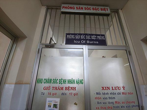 Thương tâm: Chuẩn bị ăn cơm thì nổ bình gas, cả gia đình 4 người bỏng nặng-3