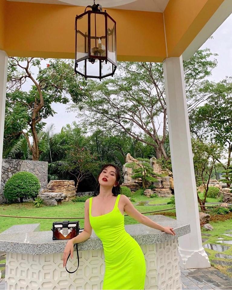 Lại thêm một kiều nữ showbiz Việt chứng minh có được vòng eo 56cm-1