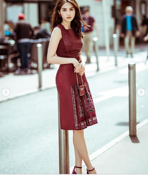 Mặc thiên hạ chê bai váy áo phản cảm, Ngọc Trinh ung dung sắm hàng hiệu và khoe tình yêu ngọt ngào-6